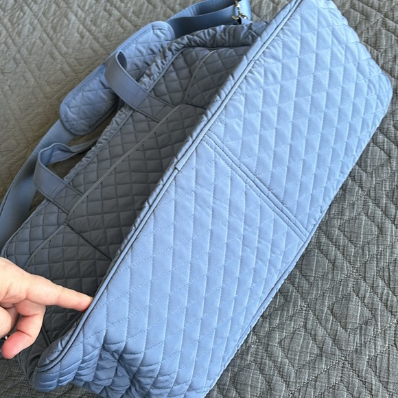 Vera Bradley quilted weekender bag - Picture 10 of 10